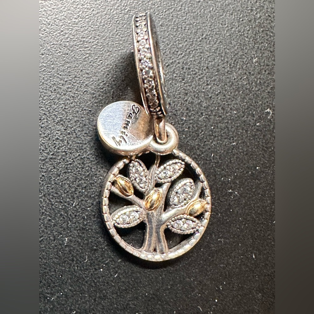 PANDORA Sparkling Family Trees Dangle Charm